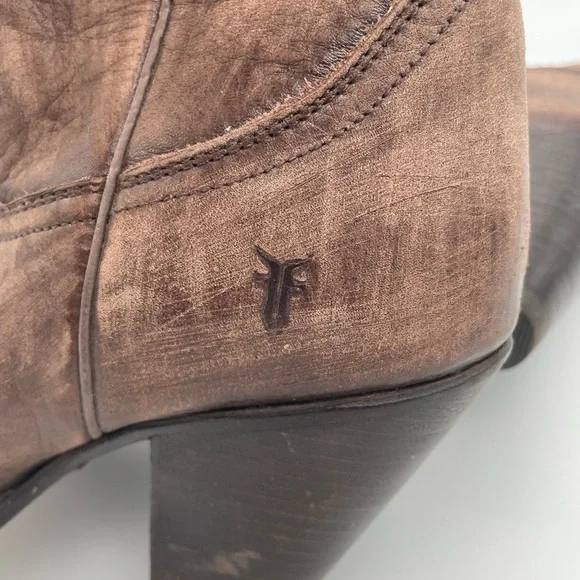 Frye Women's Brown Leather Western Boots - Picture 6 of 8